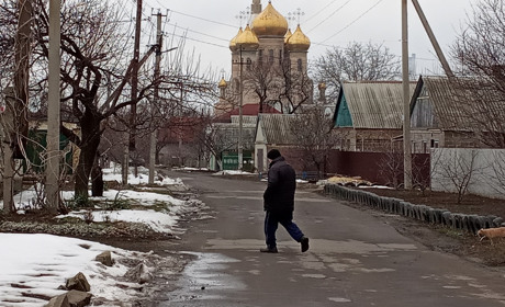 Скільки коштують хрестини та  вінчання  у Кураховому: поцікавились у місцевому храмі