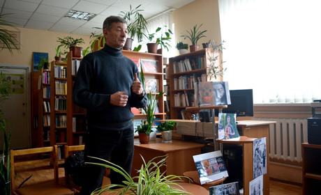 Полтавський письменник Віталій Запека представив у Гадячі антивоєнний роман