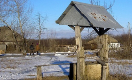 "Очищена" природою: що виявили у колодязях Сарн, крім води