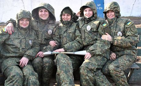 (Не)Жіноча справа. 5 історій жінок-поліцейських із Волновахи