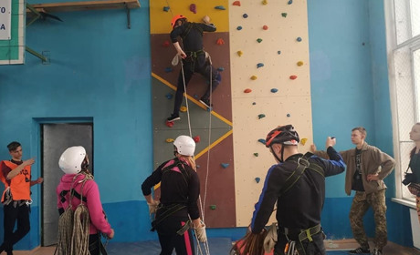 Спортсмени Попаснянщини взяли участь у чемпіонаті Луганщини з пішохідного туризму