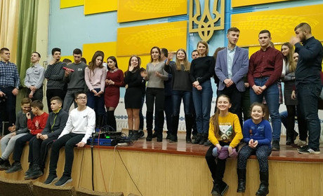 Бар взяв участь у пісенному флешмобі разом з десятьма містами України: відео