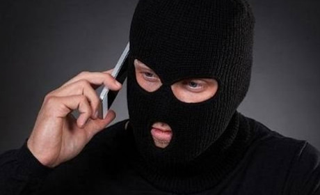 Шахраї заволоділи грошима мешканця Попаснянського району: як не стати жертвою