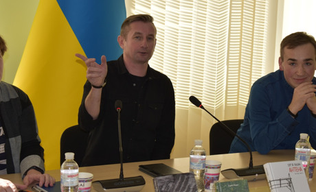 «Донбас – не шматок землі, який засадять соняшниками». Сергій Жадан – про війну та літературу