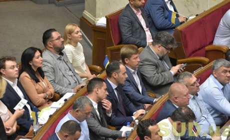 Покарання не буде: Рада продовжила строк подачі декларацій через карантин