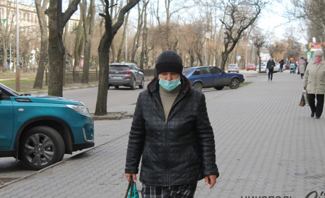  Фото дня: карантин на улицах Никополя