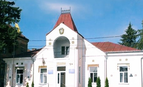 Кіцманська міськрада виділила кошти на засоби особистого захисту та дезинфекції для лікарні