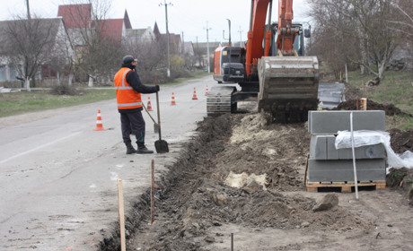 У Переяславі з'явиться перший тротуар із велодоріжкою