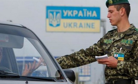 Пограничники: иностранцы могут остаться в Украине на период карантина