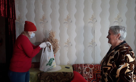Під час карантину одинокі непрацездатні шосткинці зможуть замовити продукти і ліки додому
