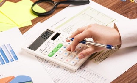 Пенсійна арифметика: троє сватівських пенсіонерів розповіли на що витрачають гроші