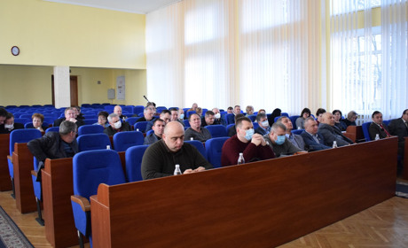 Знімати чи не знімати: вірус непорозуміння між депутатами і доповідь Бориса про ситуацію