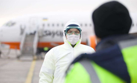 Українцям заборонять в’їзд з-за кордону без тестування на коронавірус – Дмитро Кулеба