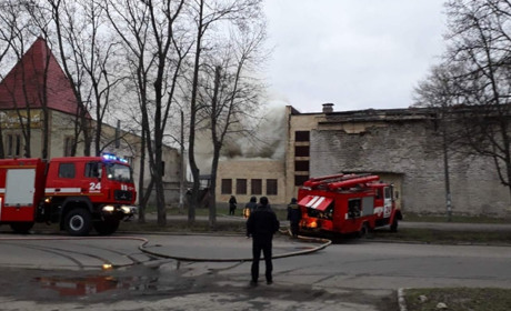 У Лозовій палав "Восток" 