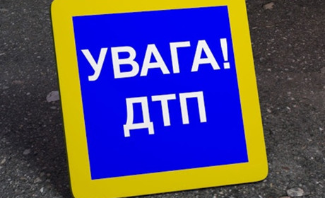 "Злетіла" з траси: поблизу Броників сталася аварія