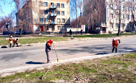 Карантин у Золотоноші: прибирання вулиць  ніхто не відміняв