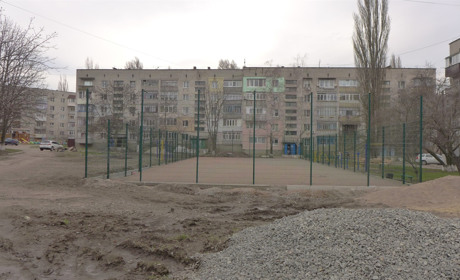 Відповідь є, майданчиків немає. В продовження теми про те, як Первомайськ оплачує невиконані роботи