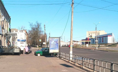 ПриватБанк продовжив термін дії карток для виплат до 30 червня