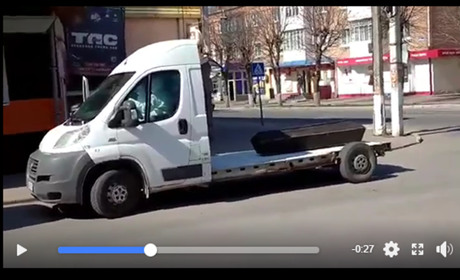 Авто з домовиною: хто і чому налякав старокостянтинівців