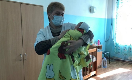 Діти повинні жити в родині