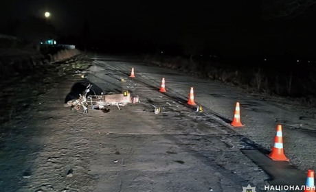 Аварія у районі: пішохід майже не постраждав, а водій у реанімації   