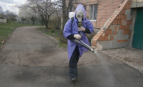 Во Врубовке провели дезинфекцию в рамках борьбы с коронавирусом