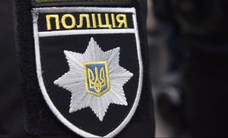 Склади пазл та дізнайся, в якому херсонському храмі порушили правила карантину на Великдень