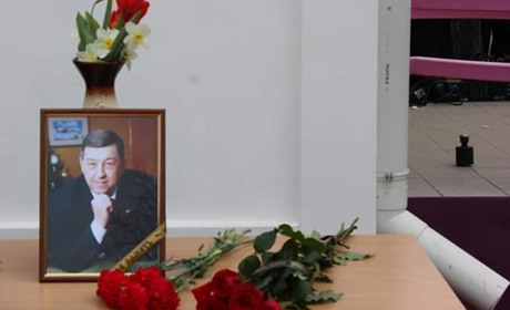 Шосткинці провели в останню путь директора ШКЗ "Імпульс" Євгена Чернова