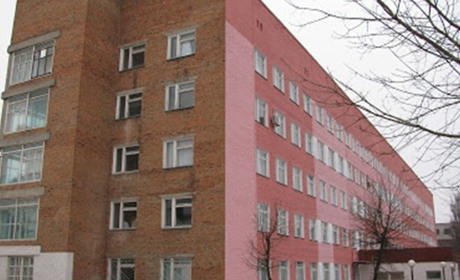 ОНОВЛЕНО! У Шосткинській реанімації знаходився пацієнт, у якого  швидкий тест підтвердив коронавірус