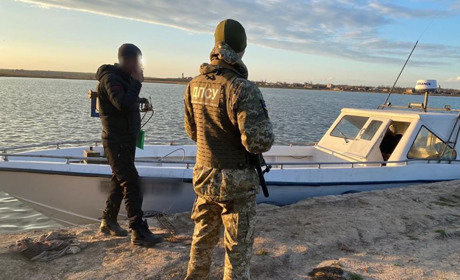 Хозяин прогулочного катера и восемь его пассажиров будут наказаны