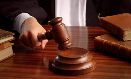 Позивач-працівник СБУ погрожував судді використати свої повноваження