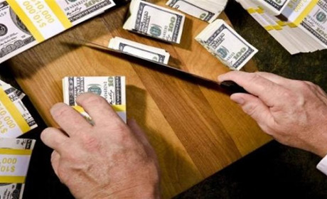 У Вараші під час карантину підприємцям незаконно підвищили податки. Кажуть, не додивилися