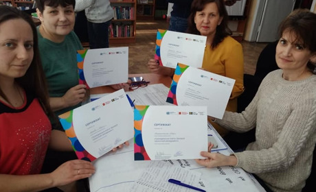 Троїцькі бібліотекарі разом з читачами проходять онлайн-навчання 