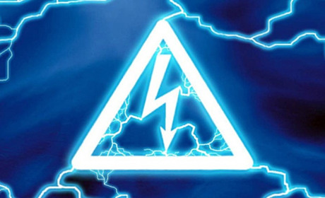 20-річного старокостянтинівця вразило струмом на трансформаторній підстанції. Він у реанімації. 