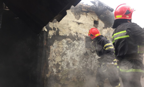 Пожежа у Веснянці: недопалок обернувся вогнем