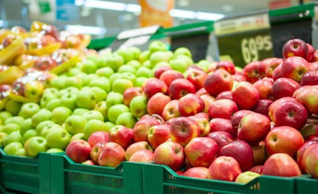 На Хмельниччині запрацювали вісім продуктових ринків