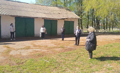 Продукти зі шкільних комор роздали малозабезпеченим та багатодітним сім’ям