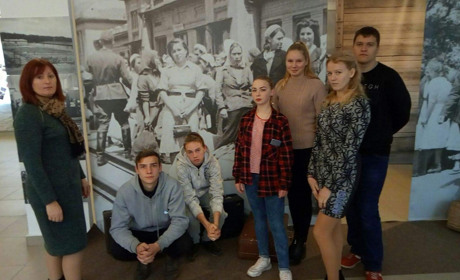 Шосткинські студенти дослідили долі репресованих містян і перемогли у міжнародному конкурсі 