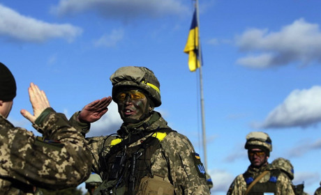 Відмовився від навчання в США та поїхав на передову: історія лейтенанта Анатолія Сємєнєнка