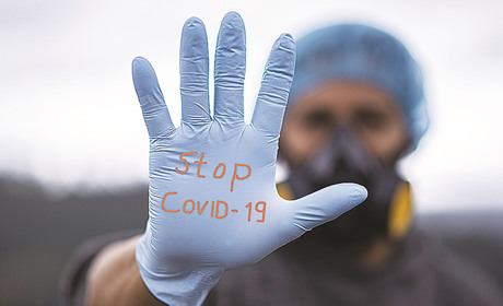 Старокостянтинівець, у якого підтвердили СOVID-19, порушив умови карантину (Оновлено)