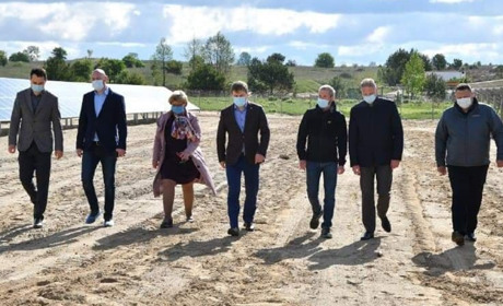 Пазл-гра: склади картинку -  впізнай місцевого посадовця