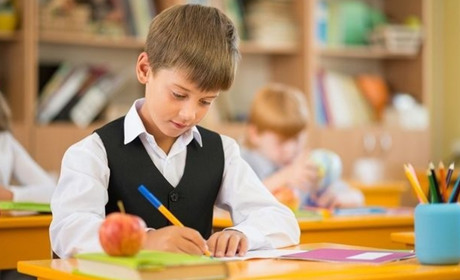 Старокостянтинівський НВК продовжує набір учнів до 1 класу