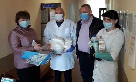 Сільські медичні заклади Калинівщини отримали засоби індивідуального захисту