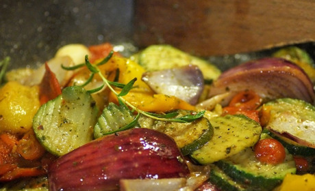 Млинці, піца і навіть суп. 6 страв з кабачків, які варто приготувати