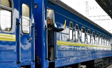 Відновлено рух приміського потягу Херсон — Нововесела