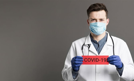 У медичних працівників зі Старокостянтинова підтвердили COVID-19