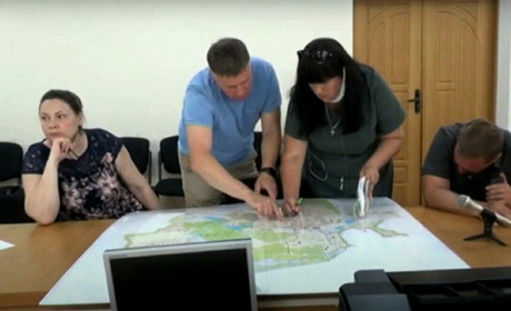 Депутатів Шостки об'єднала стихійна торгівля. Вони налаштовані на боротьбу