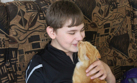 У мого сина ДЦП і він навчився кататися на велосипеді. Ось, як виглядає наше життя у Троїцькому