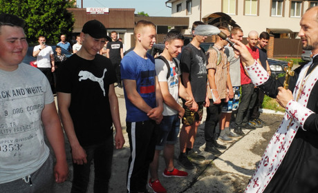 Перших призовників направлять до навчальних центрів на Чернігівщині та Львівщині