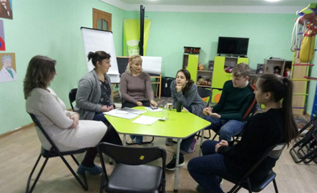 У Добропіллі активісти склали петицію, щоб зберегти останній громадський простір у місті